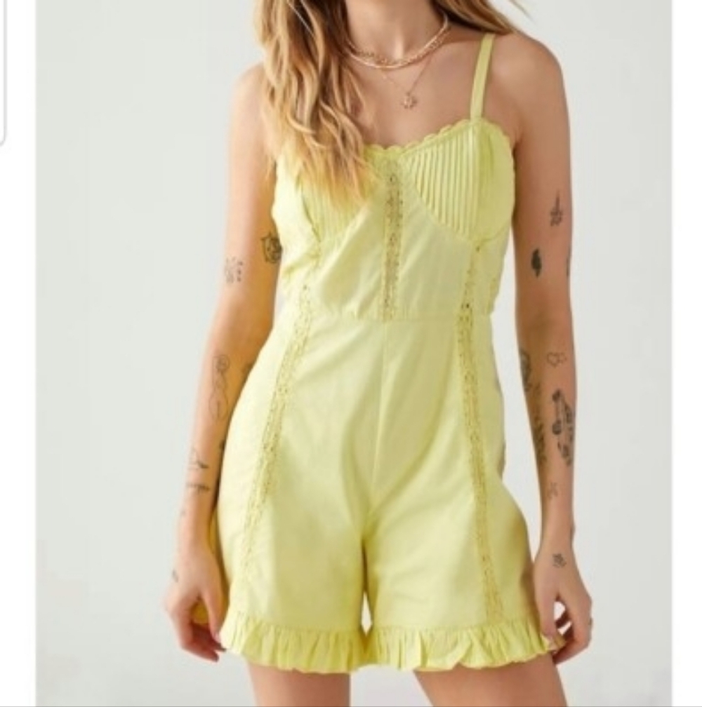 NWOT Urban Outfitters Yellow Lace Trim Romper
